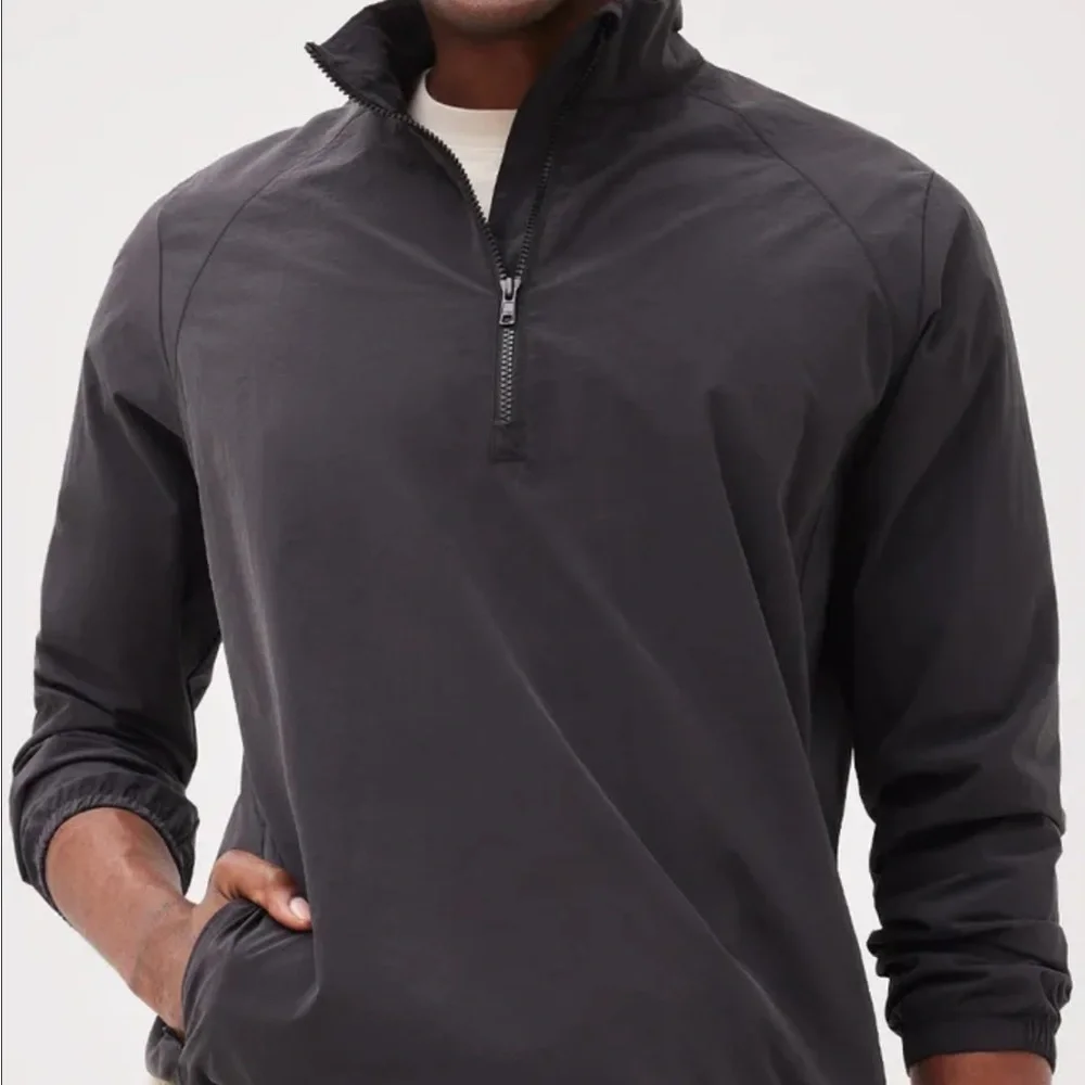 Outdoor voices “RecNylon” pullover/quarter zip size small
